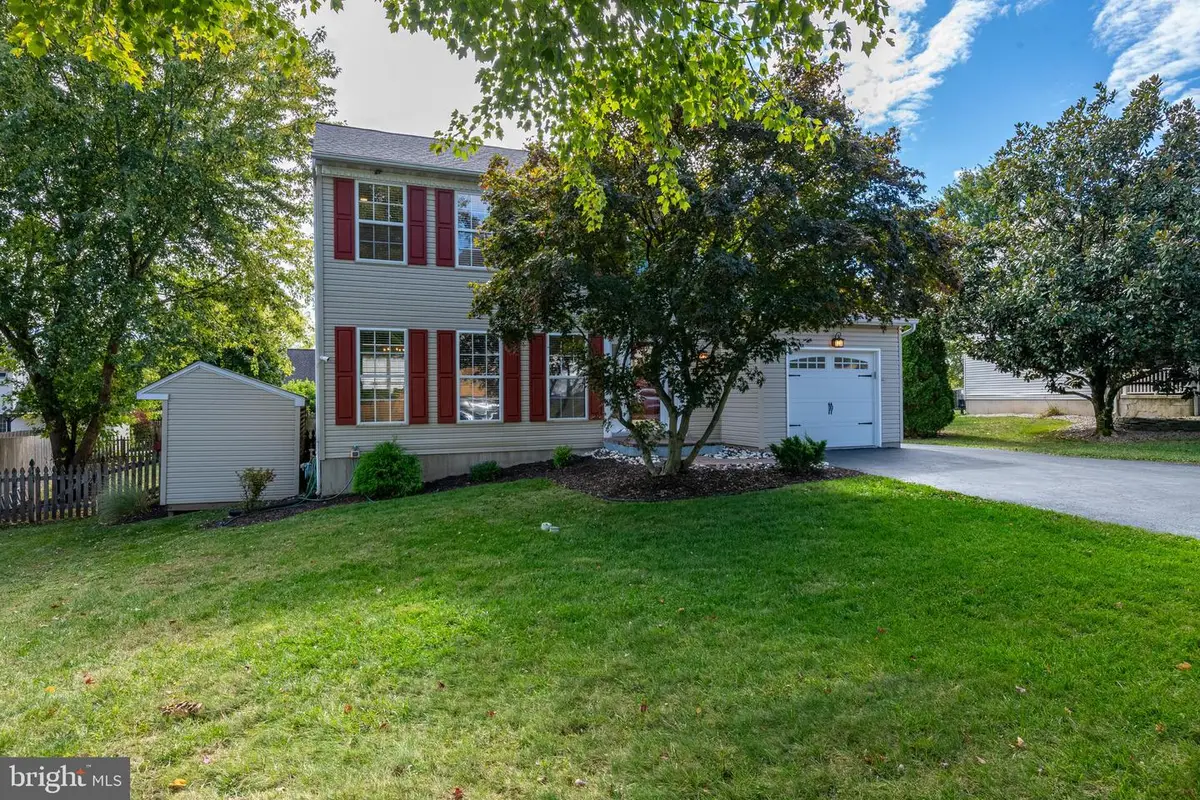2274 Diane Ct, Pottstown, PA 19464 - Image #1
