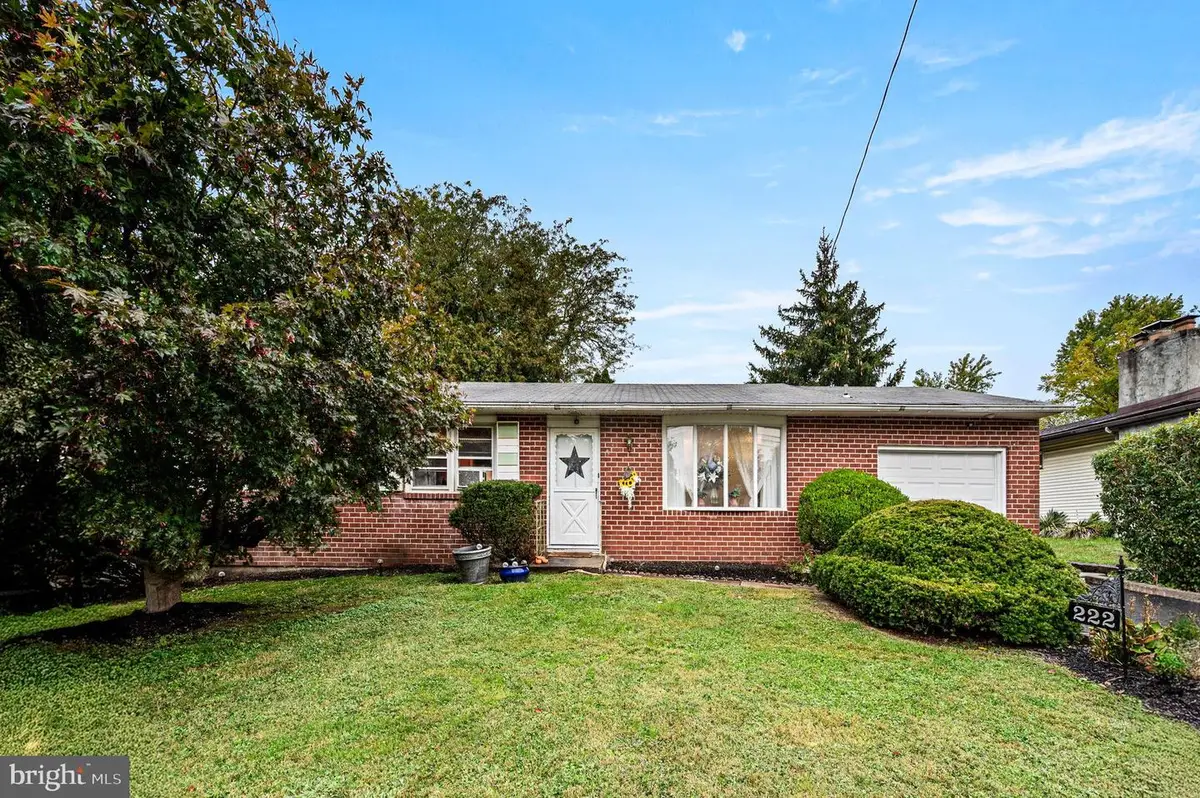 222 Ruscombe Ave, Glenside, PA 19038 - Image #1