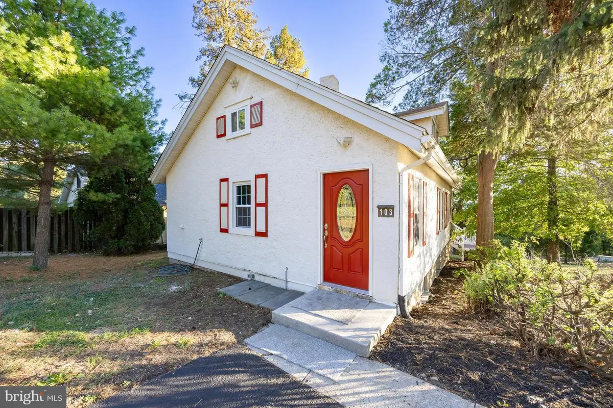 103 Valley View Rd, Phoenixville, PA 19460 - Image #1