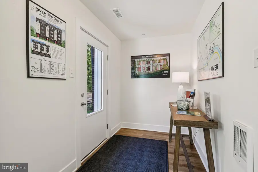 952 Riverplace Dr, Conshohocken, PA 19428 - Image #3