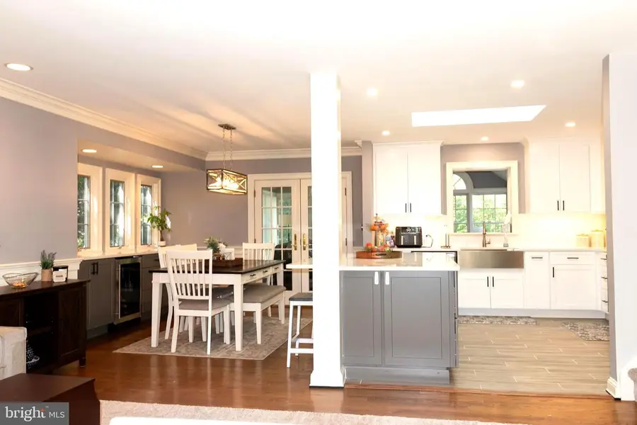 141 Greenwood Dr, Willow Grove, PA 19090 - Image #2