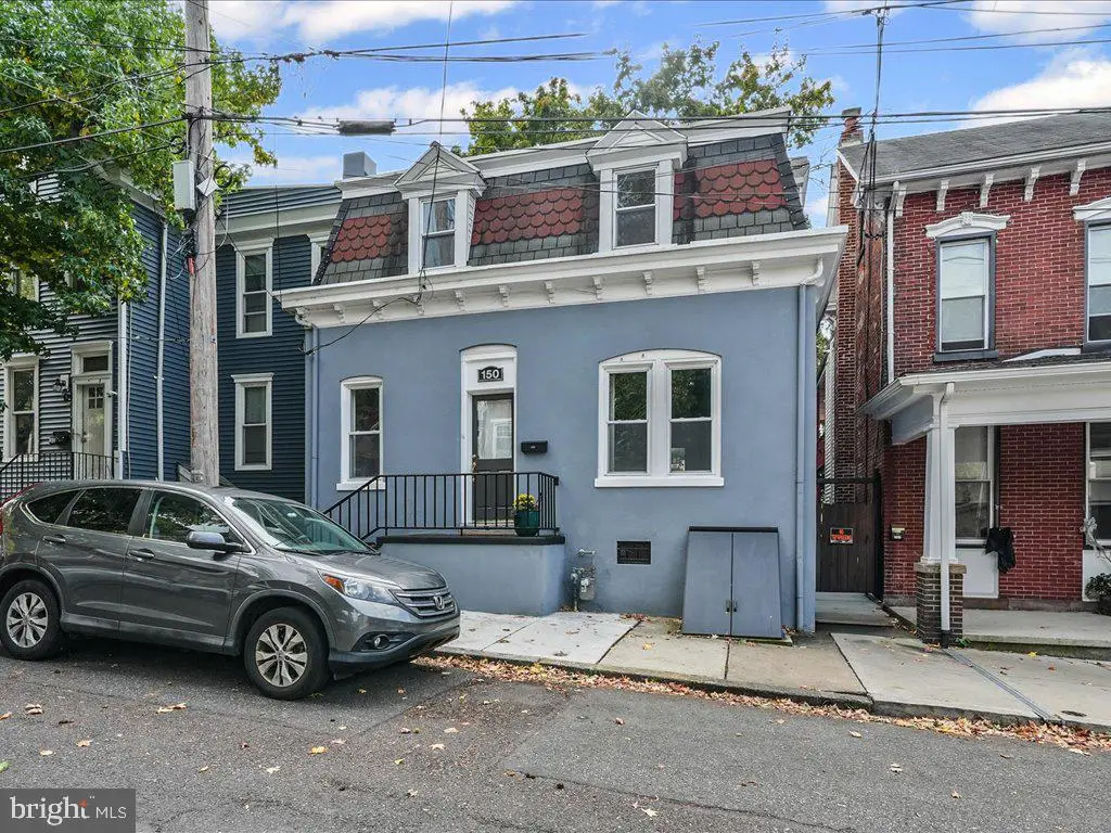 150 Walnut St, Pottstown, PA 19464 - Image #1