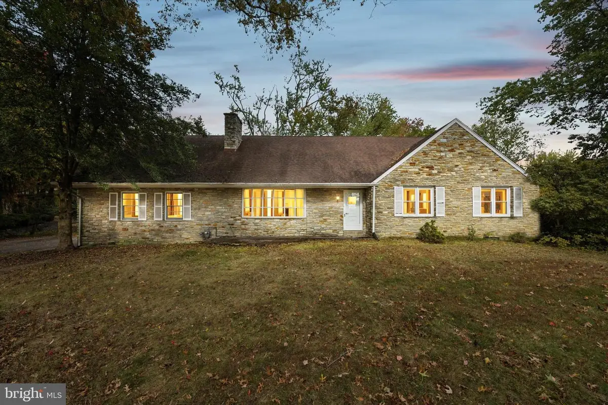 506 Kane Dr, Ambler, PA 19002 - Image #1