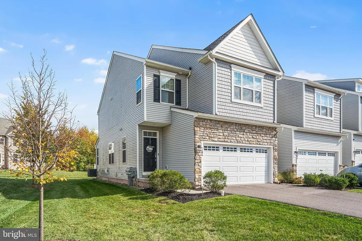 186 Spring Ln, Royersford, PA 19468 - Image #1