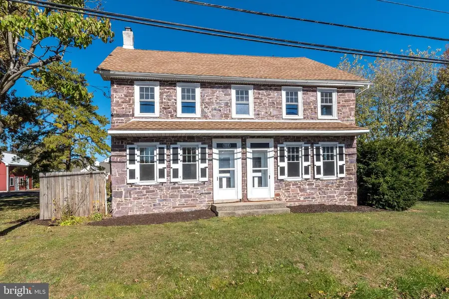 1100 Cressman Rd, Schwenksville, PA 19473 - Image #2