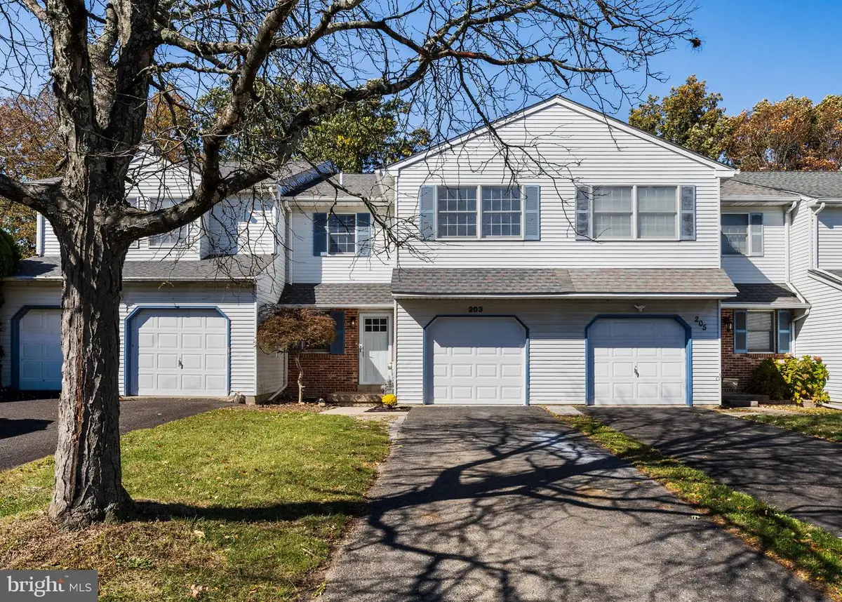 203 Jonathan Dr, North Wales, PA 19454 - Image #1