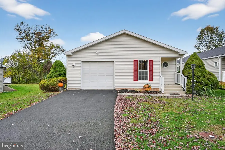 601 Village Way, Royersford, PA 19468 - Image #2