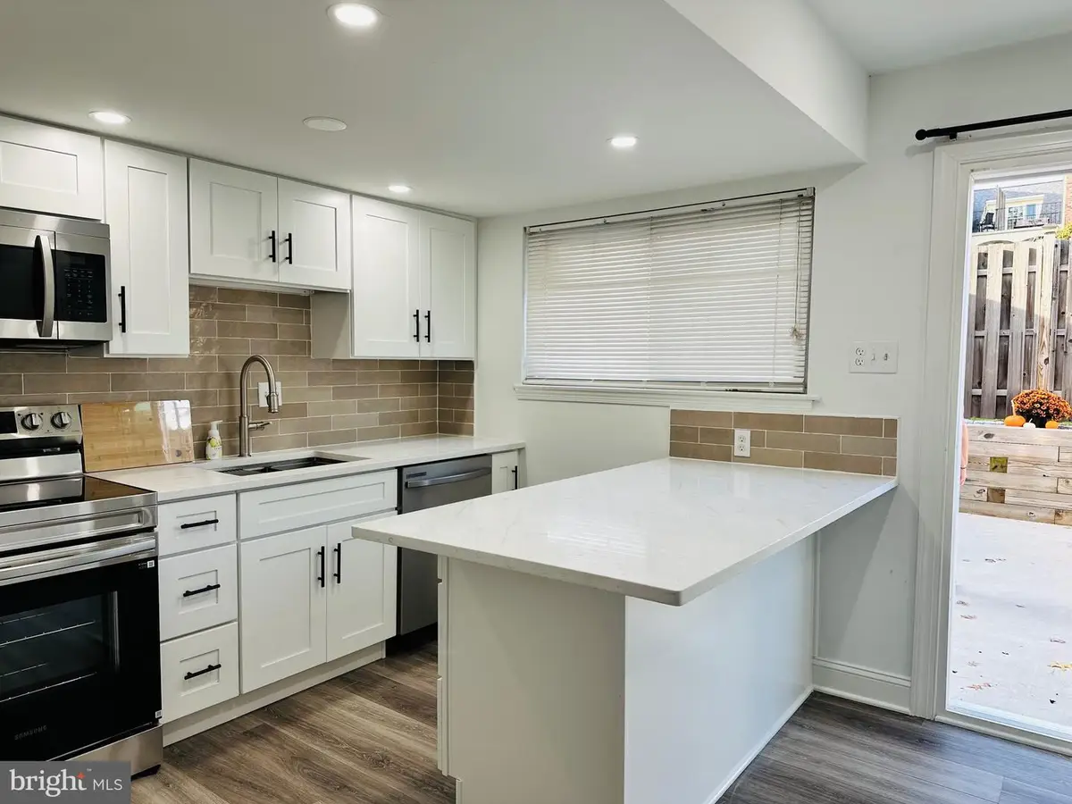 128 Wellington Ter, Lansdale, PA 19446 - Image #1