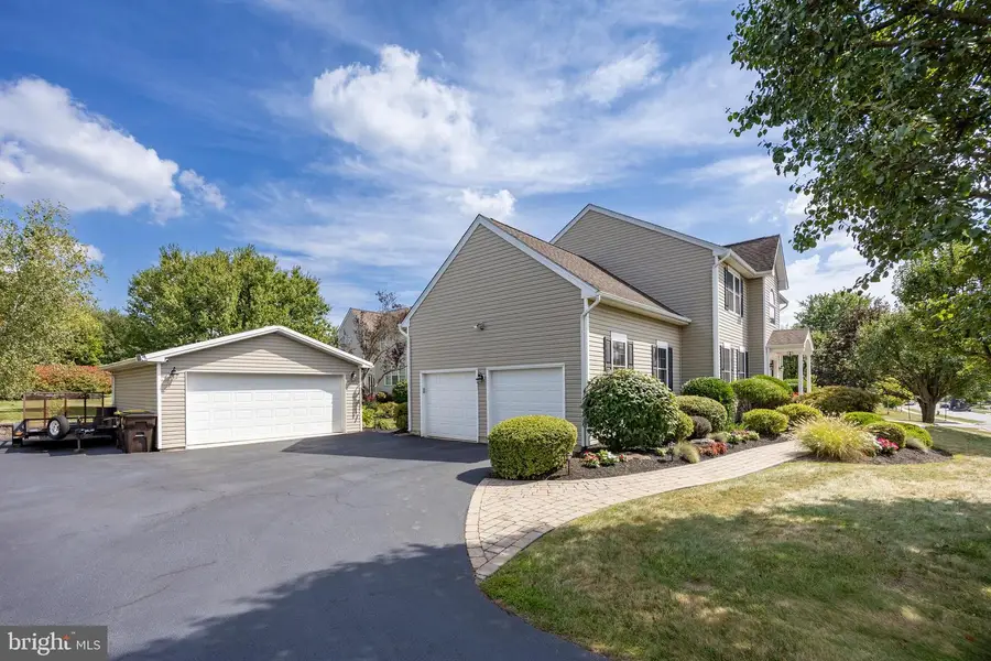 16 Long Meadow Rd, Royersford, PA 19468 - Image #3