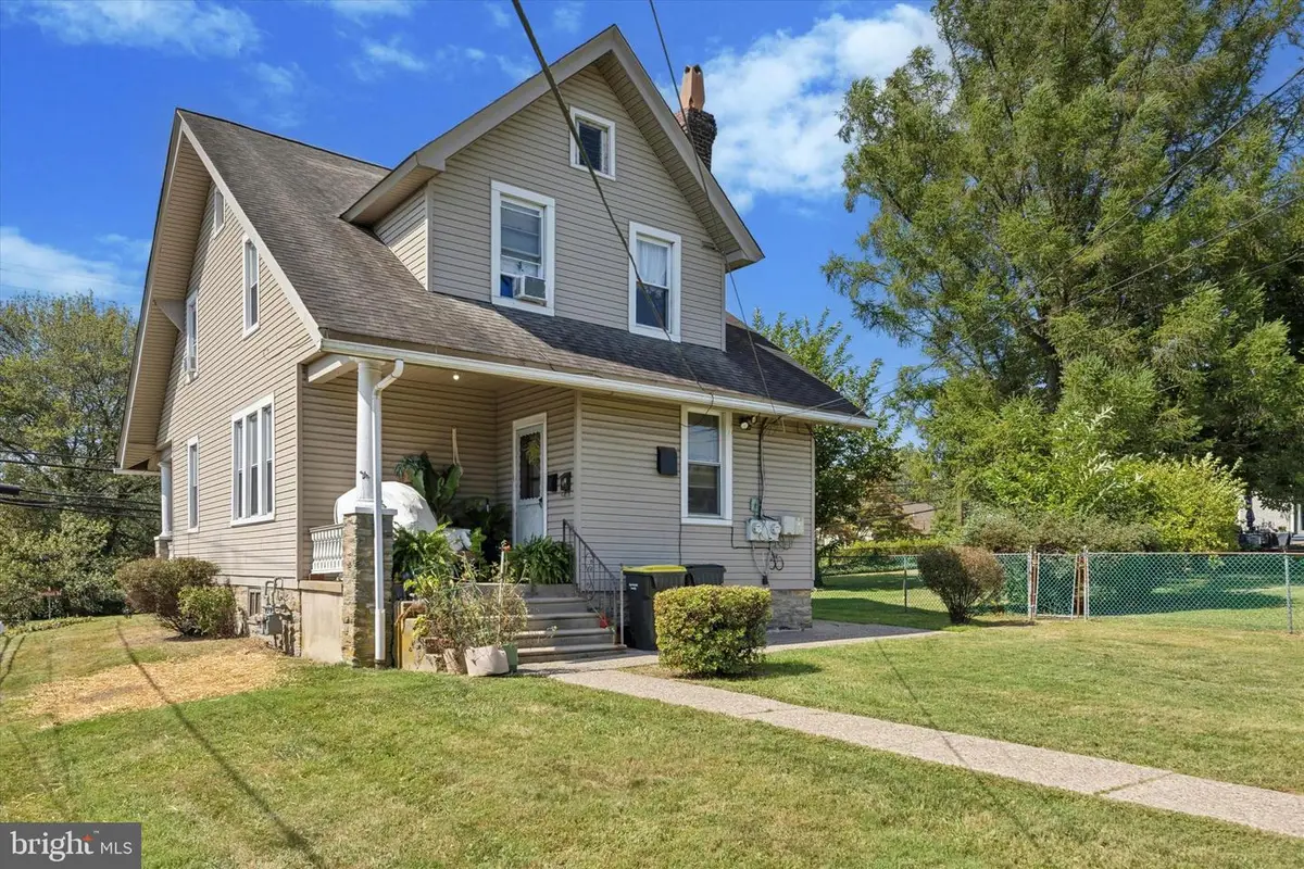 501 W Moreland Rd, Willow Grove, PA 19090 - Image #1