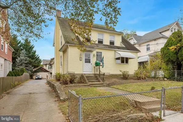 216 N Narberth Ave, NARBERTH, PA 19072