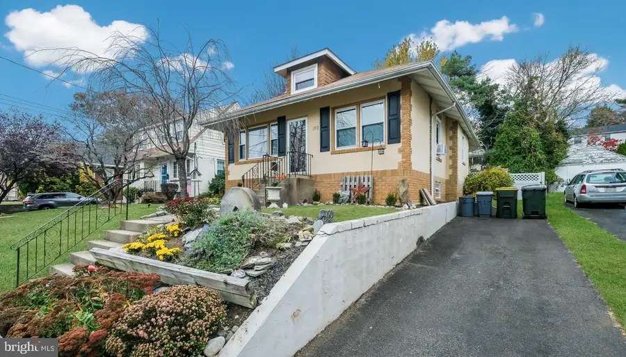 315 Krewson Ter, Willow Grove, PA 19090 - Image #2