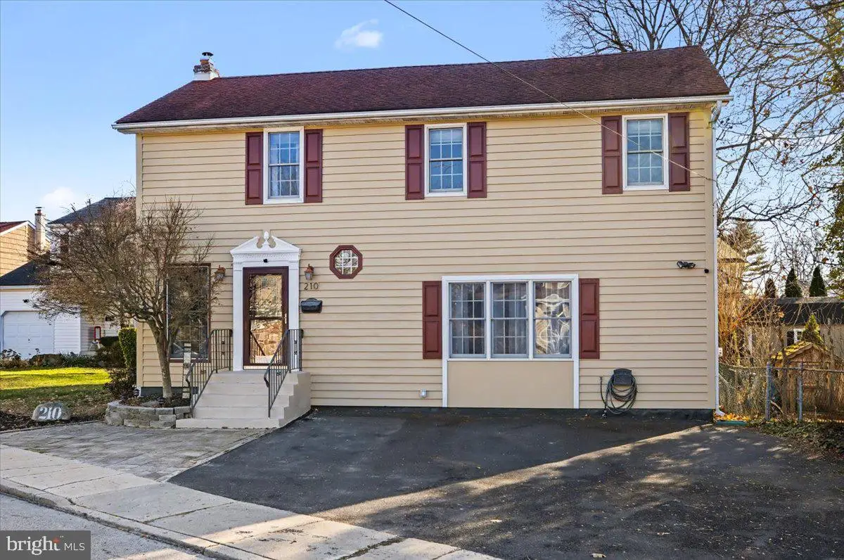 210 E Montgomery Ave, Hatboro, PA 19040 - Image #1