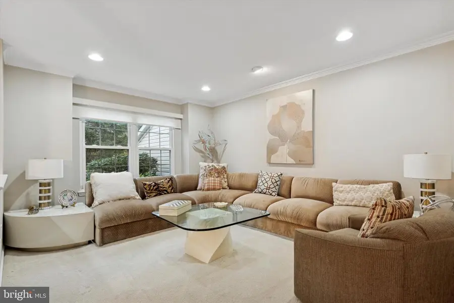 191 Canterbury Ln, Blue Bell, PA 19422 - #3