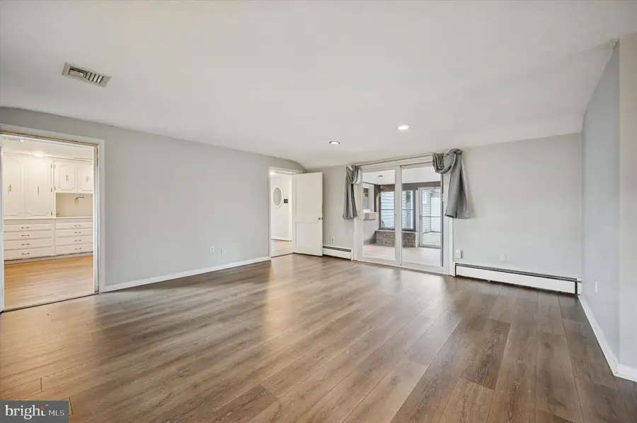 1107 Lansdale Ave, Lansdale, PA 19446 - Image #3