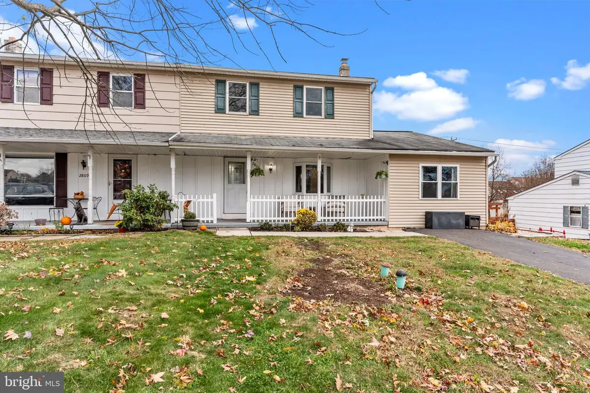 2805 N Ford Dr, Hatfield, PA 19440 - Image #1