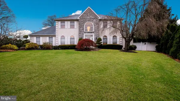 15 Lori Ln, HUNTINGDON VALLEY, PA 19006