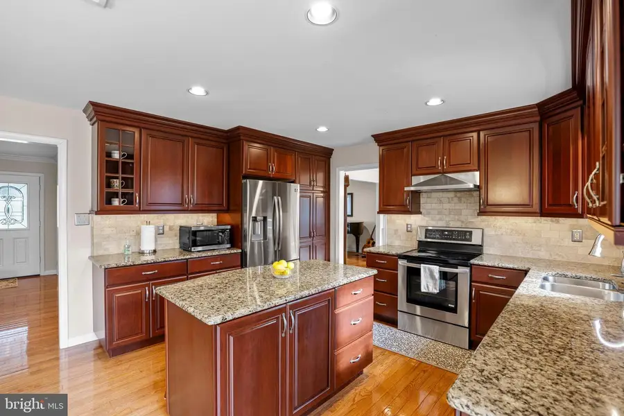 1425 Crosby Dr, Fort Washington, PA 19034 - Image #3