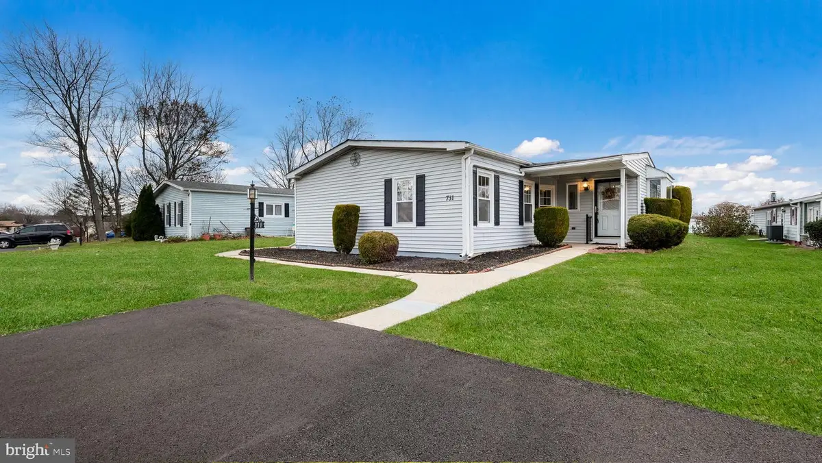 731 Dogwood Dr, North Wales, PA 19454 - Image #1