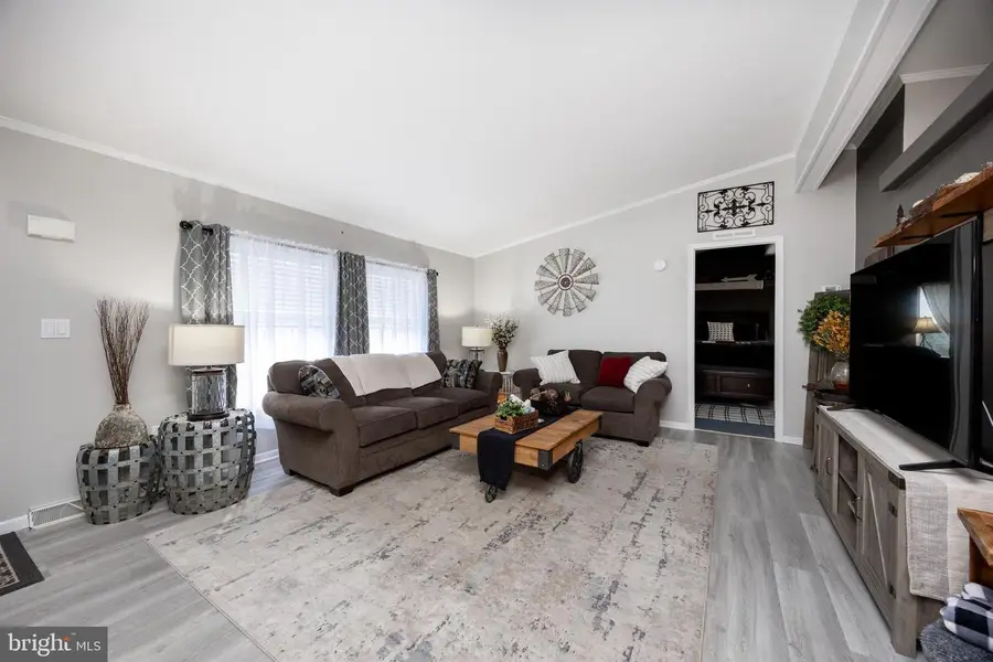 107 Carver Ln, Royersford, PA 19468 - Image #3