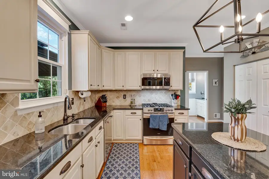 48 Jessica Cir, Schwenksville, PA 19473 - Image #3