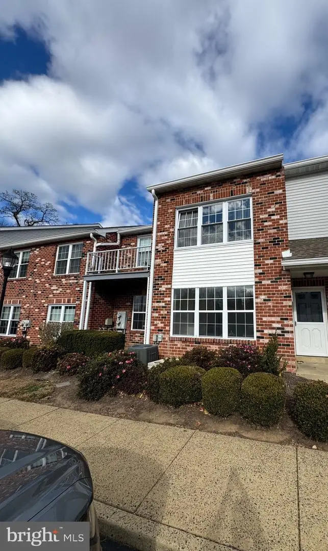 703 Valley Glen Rd #condo 274, Elkins Park, PA 19027 - Image #1