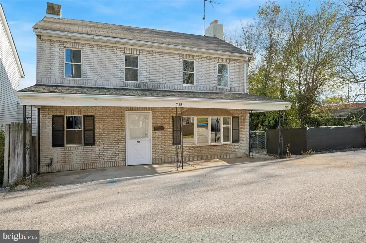 715 Bradley St, Bridgeport, PA 19405 - Image #1