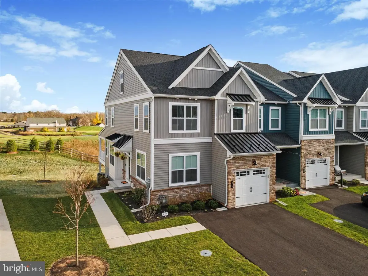 25 Copper Ct, Royersford, PA 19468 - Image #1