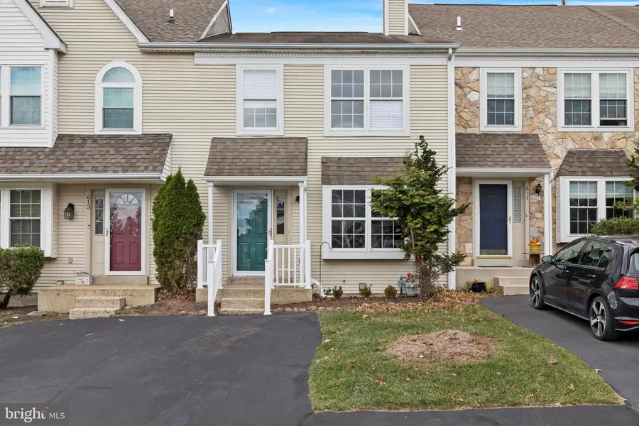 615 Longwood Rd, Collegeville, PA 19426 - Image #2