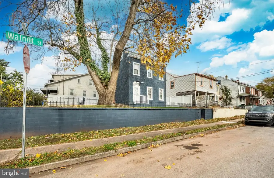 703 Walnut St, Pottstown, PA 19464 - Image #2