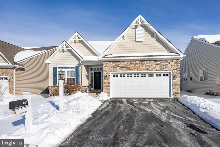 4335 Meadowridge Ln, Collegeville, PA 19426 - #3