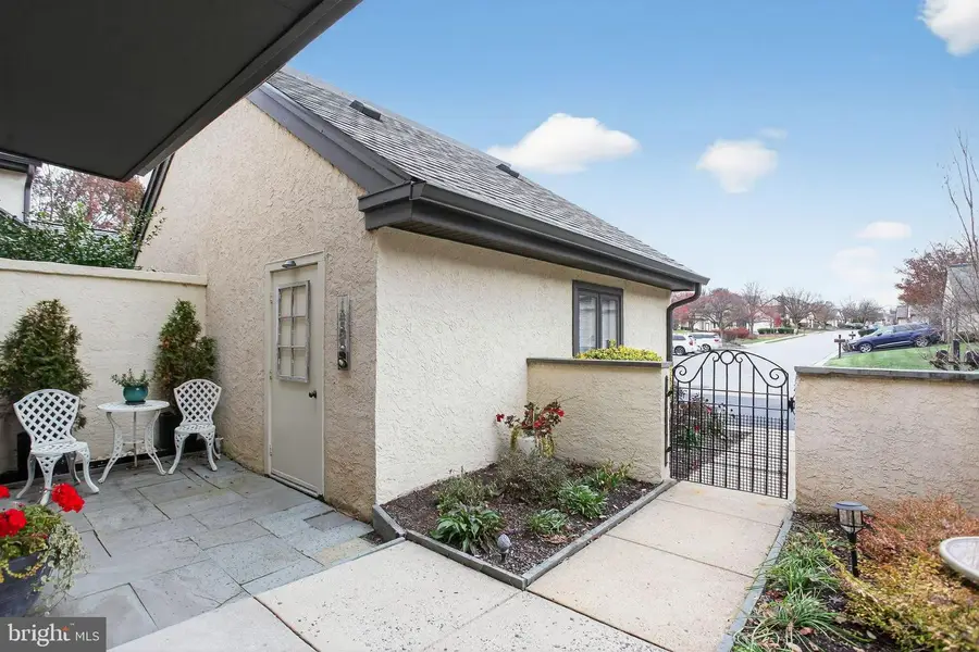 149 Splitrail Ln, Blue Bell, PA 19422 - Image #2