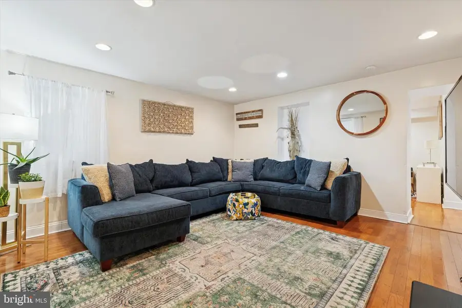 209 Greenwood Ave, Wyncote, PA 19095 - Image #2