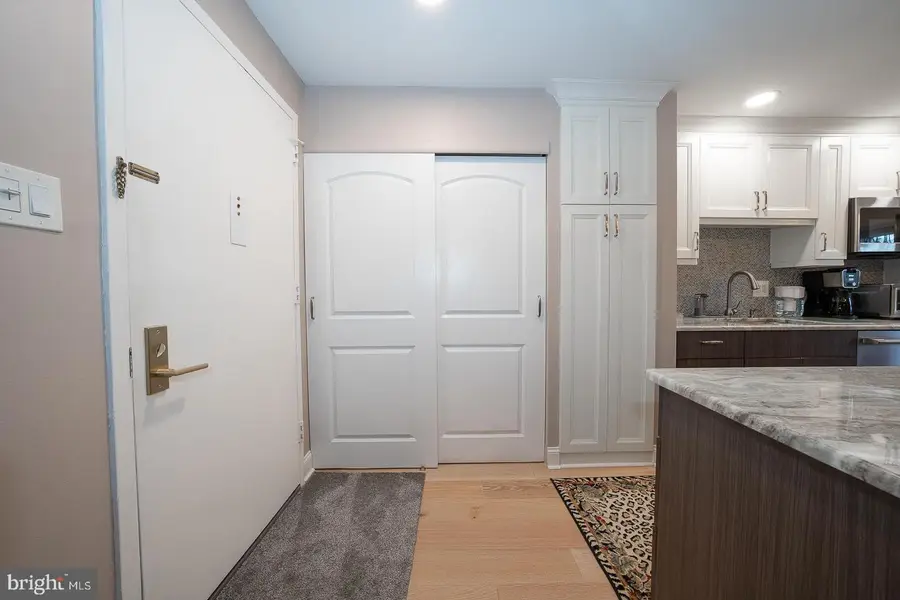 1637 Oakwood Dr #s114, Penn Valley, PA 19072 - #3