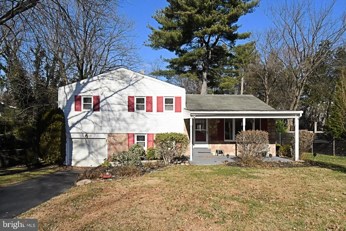 4 Arthurs Ct, Plymouth Meeting, PA 19462 - Image #1