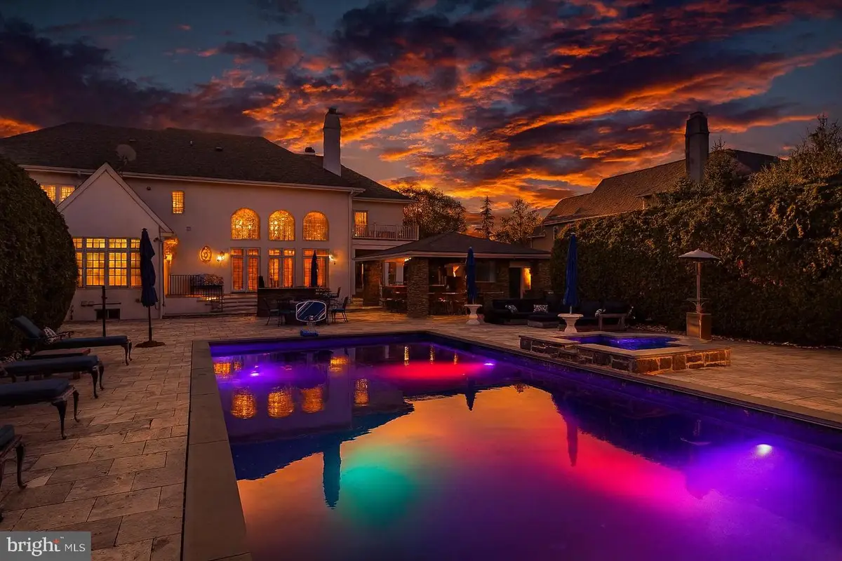 1053 Whitegate Rd, Wayne, PA 19087 - Image #1