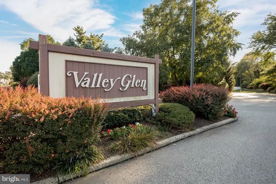 1303 Valley Glen Rd, Elkins Park, PA 19027 - #2