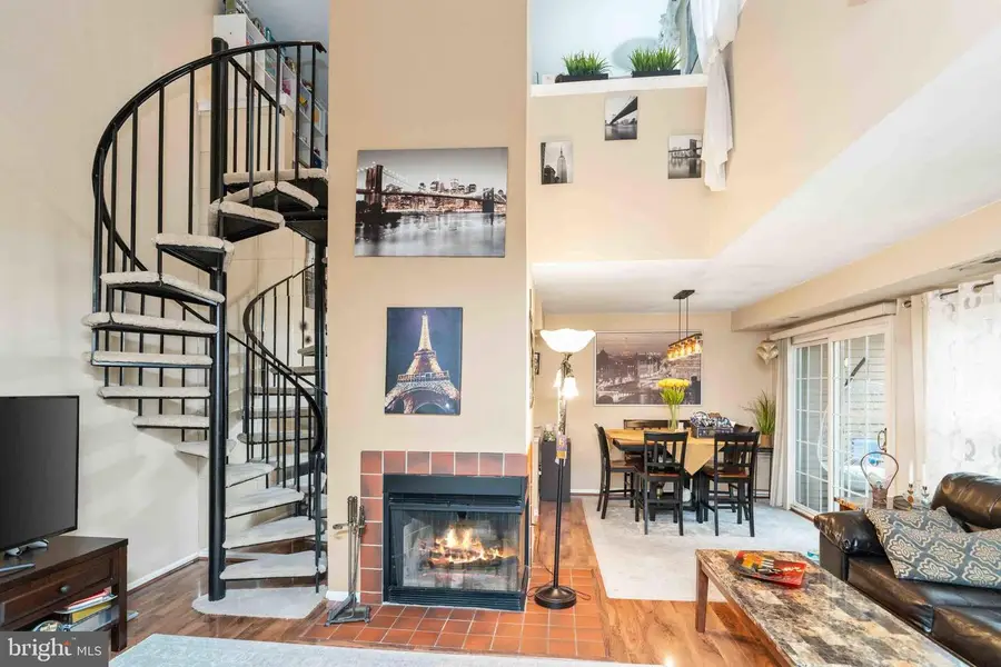 46 Woodbine Ct, Horsham, PA 19044 - Image #2