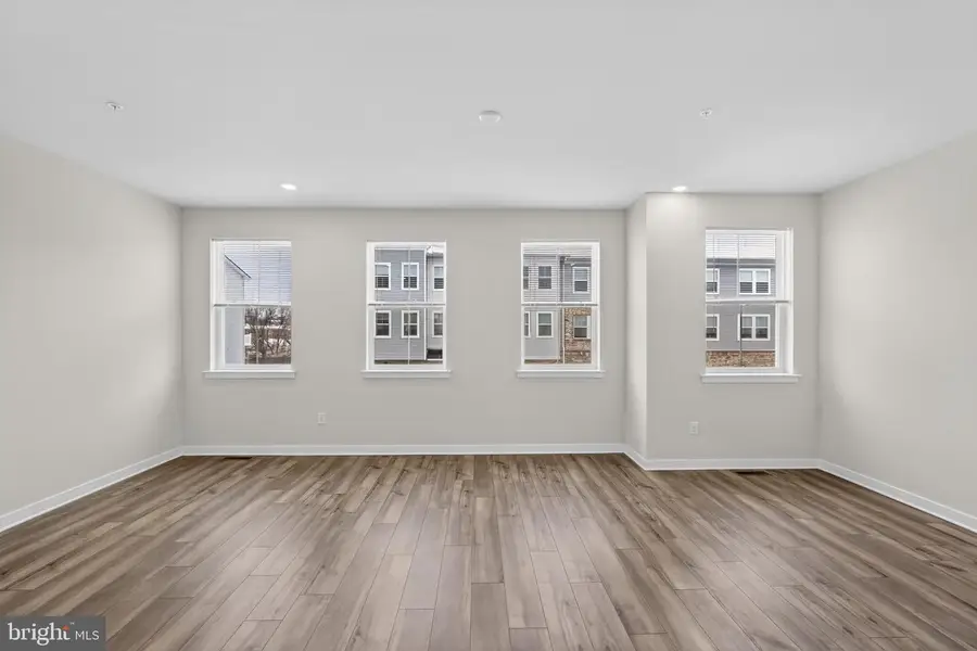 70 Continental Way, Bridgeport, PA 19405 - Image #2