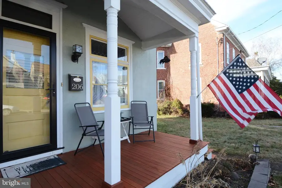 206 Cherry St, East Greenville, PA 18041 - Image #2