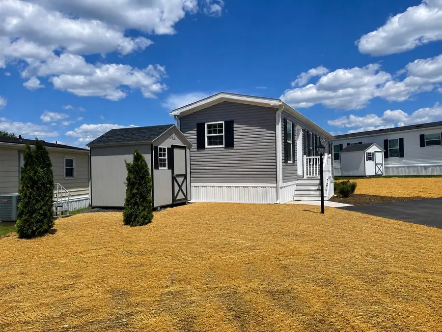 46 Center Ct, North Wales, PA 19454 - #3