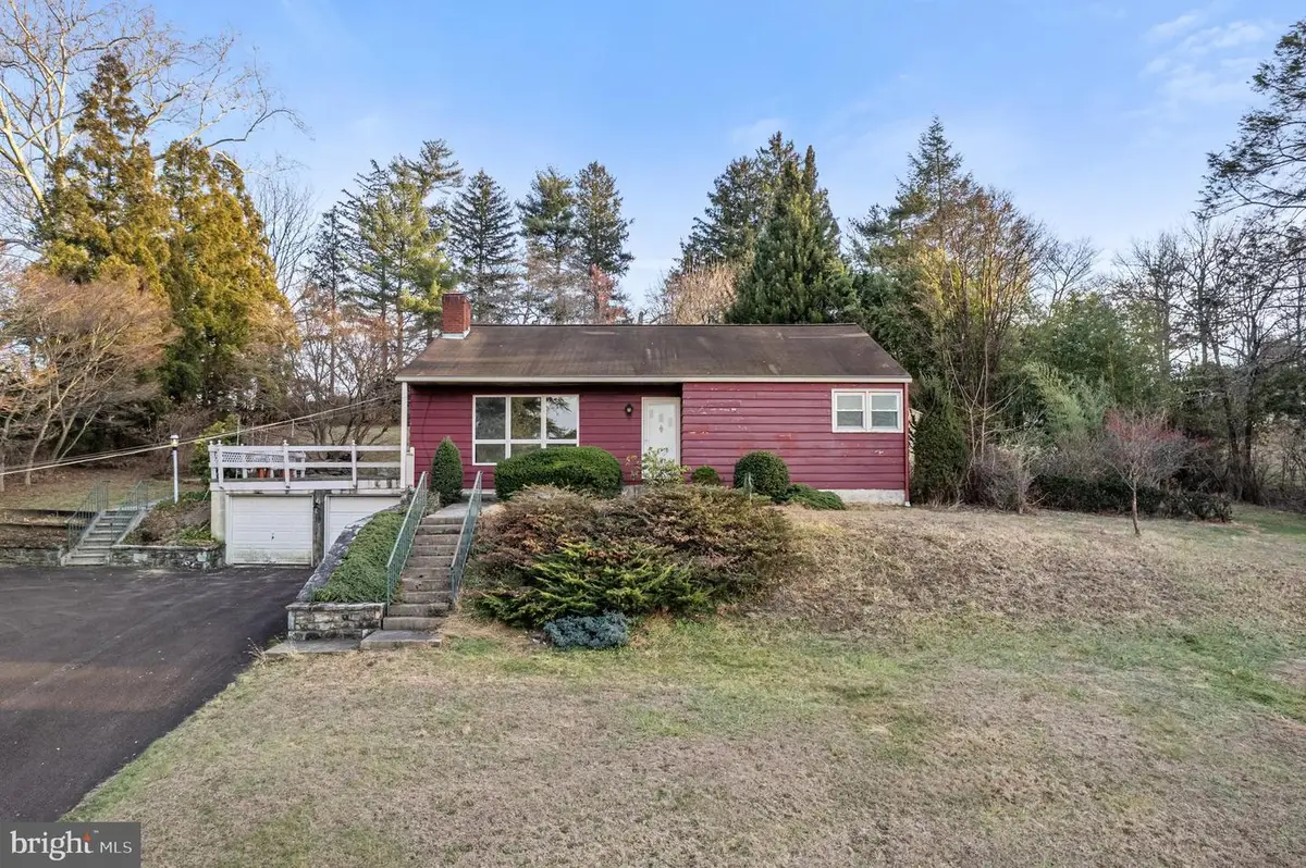 558 Camp Wa Wa, Schwenksville, PA 19473 - Image #1