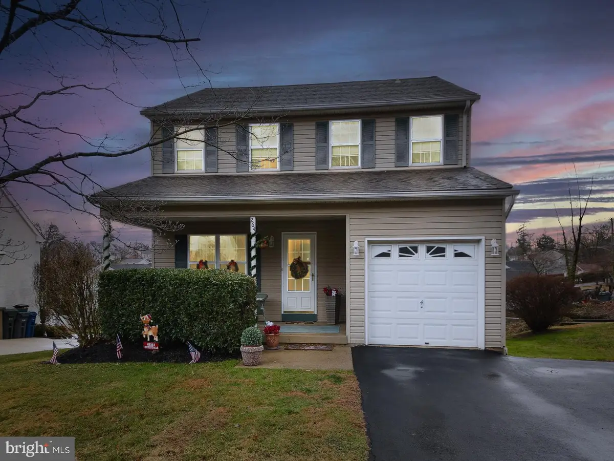 264 Mankin Ave, Huntingdon Valley, PA 19006 - Image #1