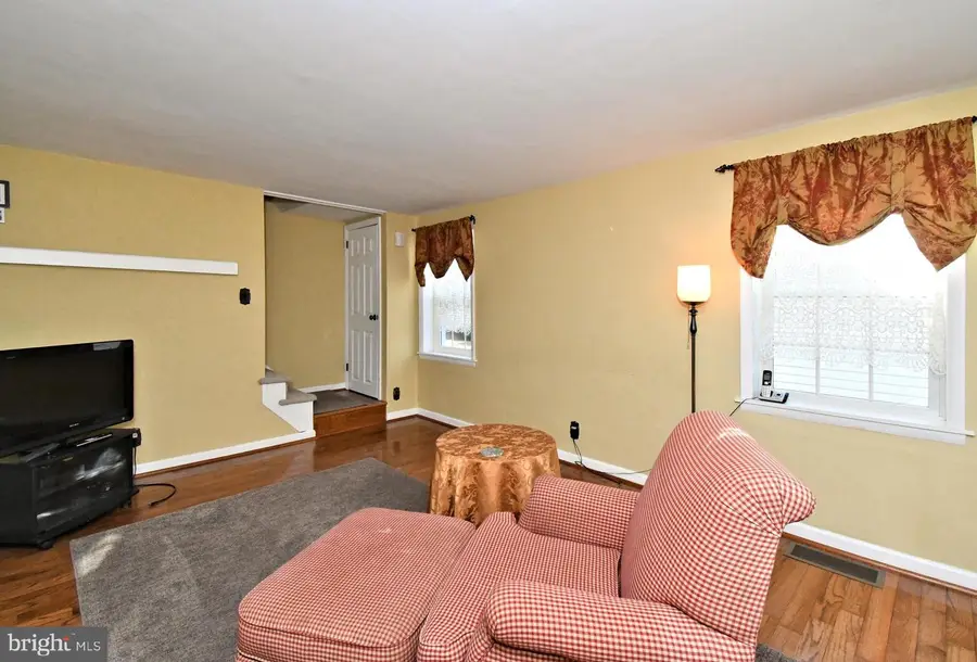 200 Oreland Mill Rd, Oreland, PA 19075 - Image #3