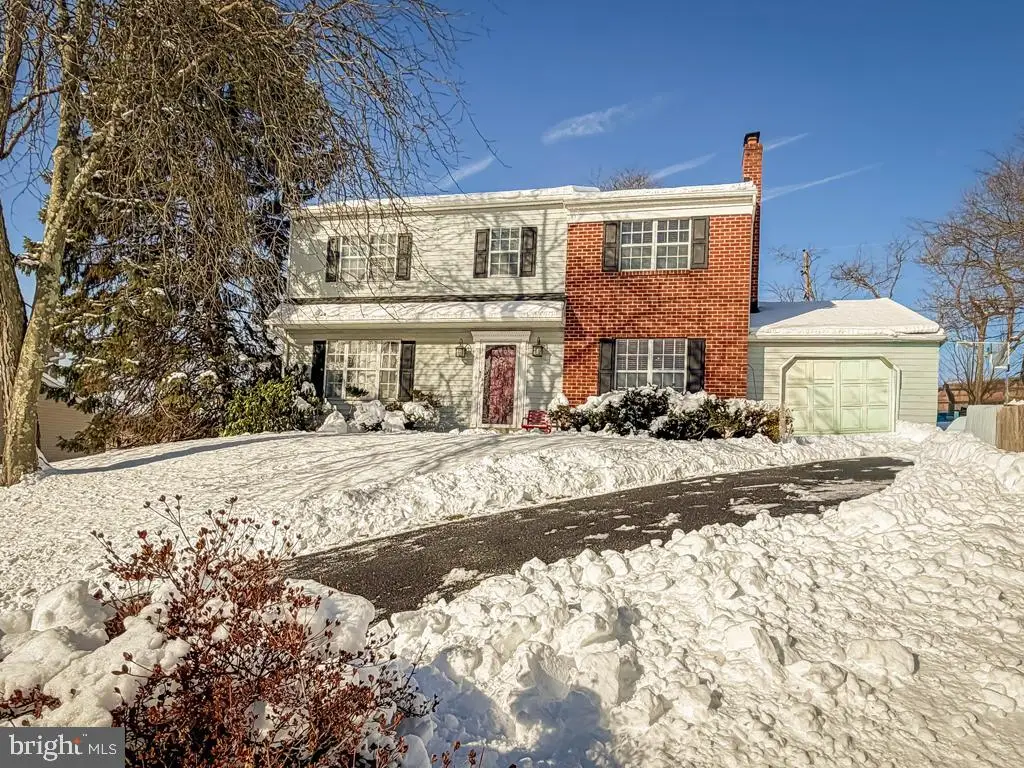 3326 E Hayes Rd, Norristown, PA 19403 - Image #1