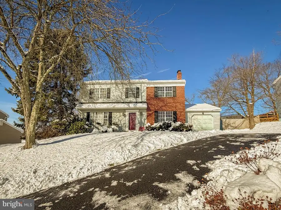 3326 E Hayes Rd, Norristown, PA 19403 - Image #3
