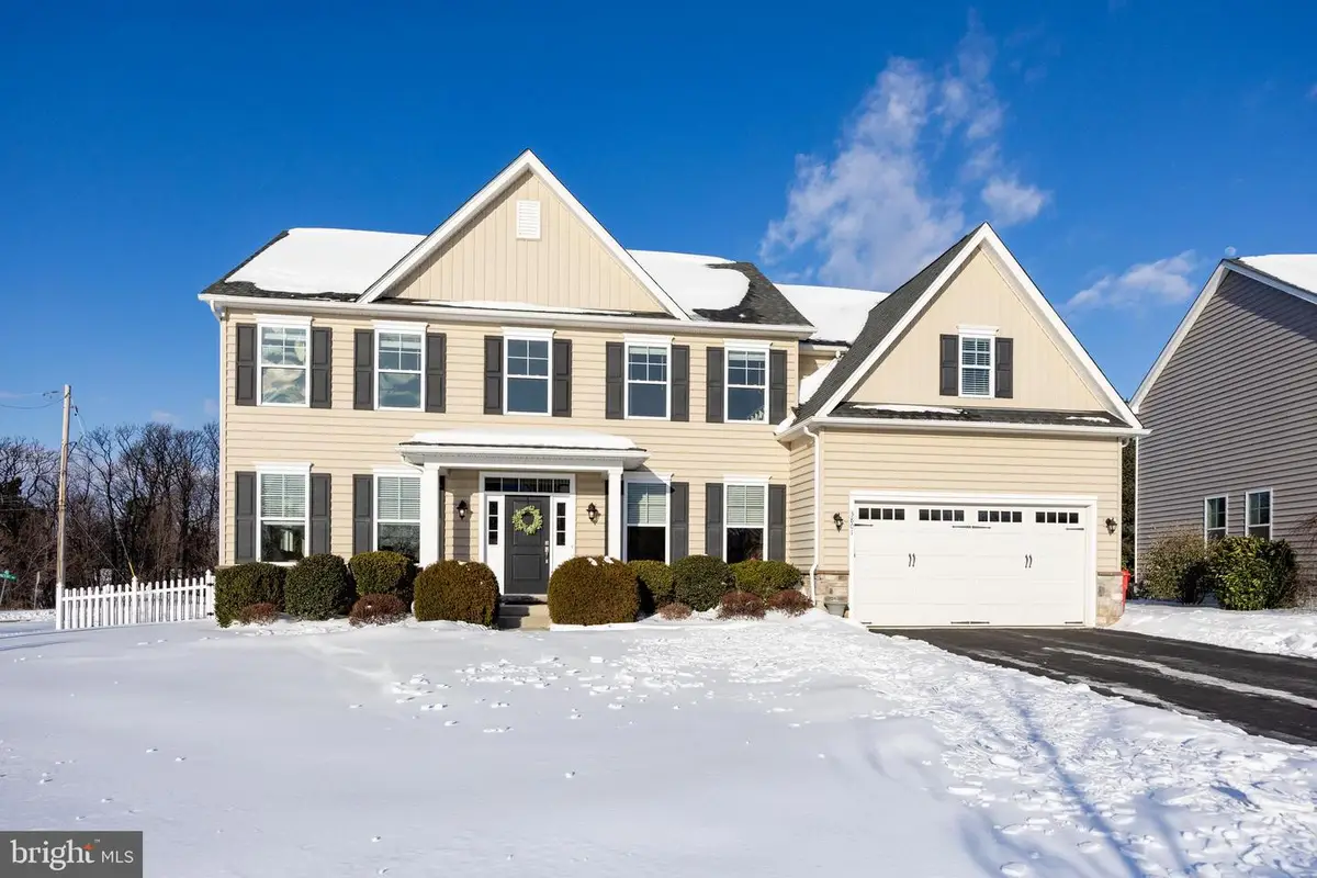 3801 Brynwood Ct, Collegeville, PA 19426 - Image #1