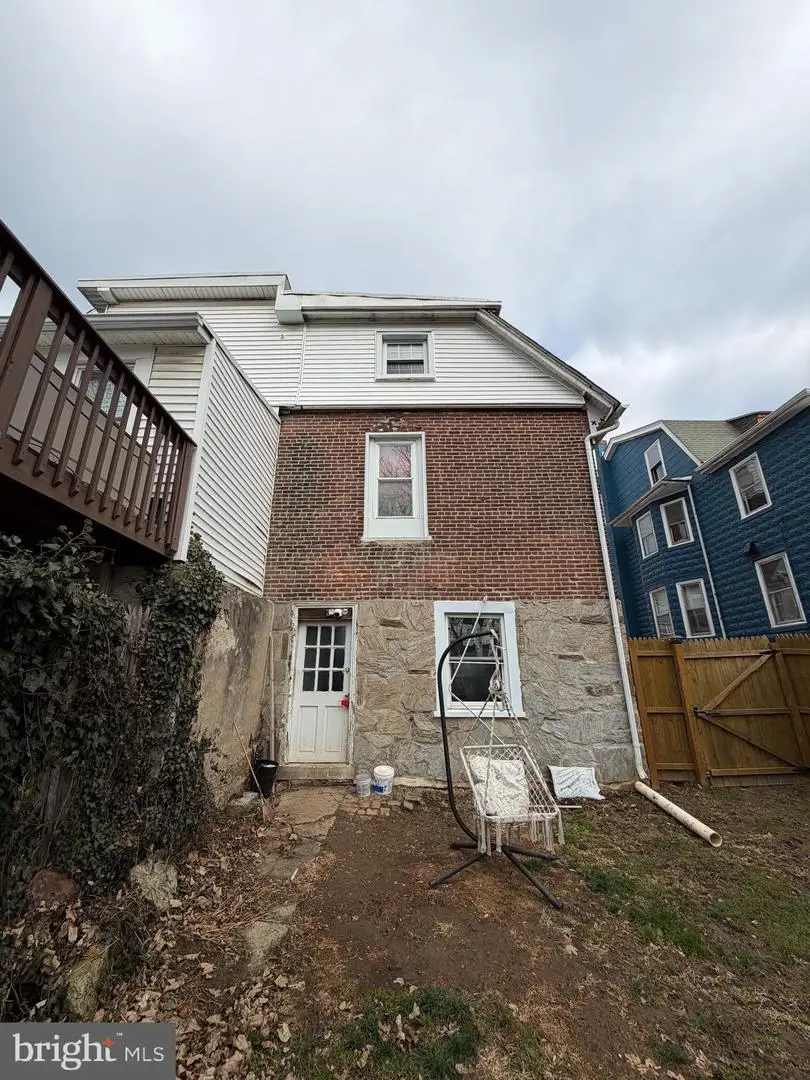 131 E 8th Ave, Conshohocken, PA 19428 - Image #2