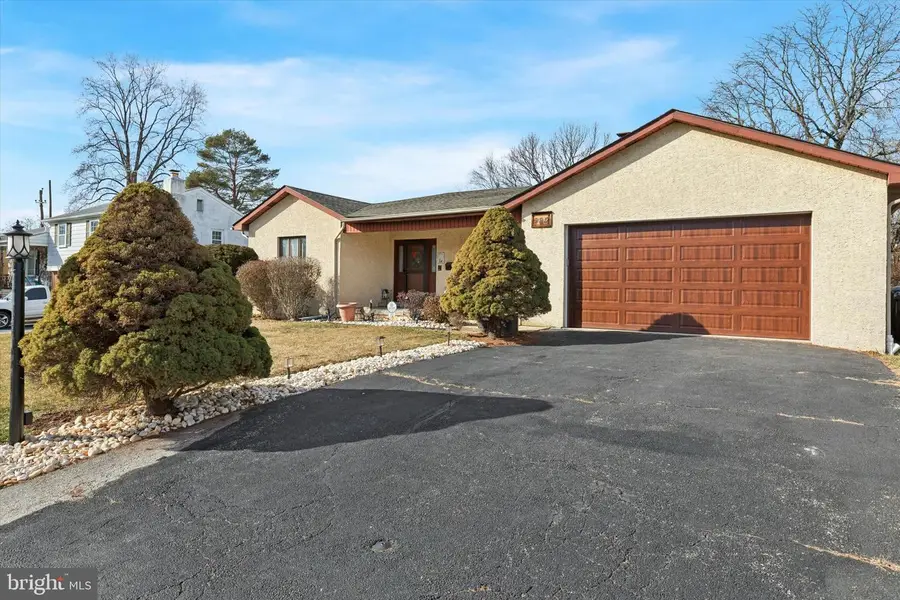 905 Selma St, Norristown, PA 19401 - Image #3