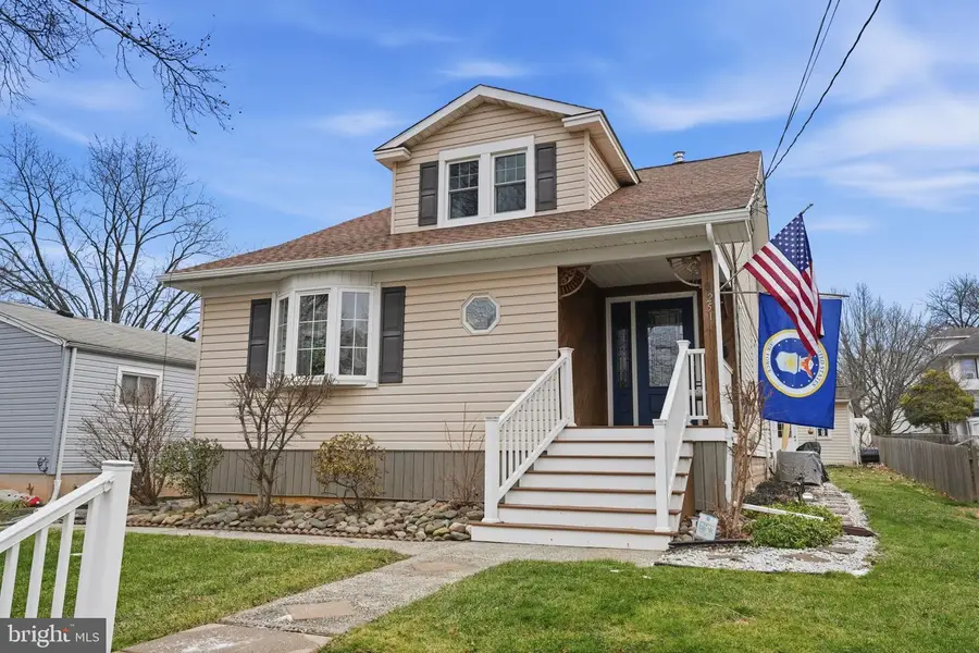 251 Ellis Rd, Willow Grove, PA 19090 - Image #3